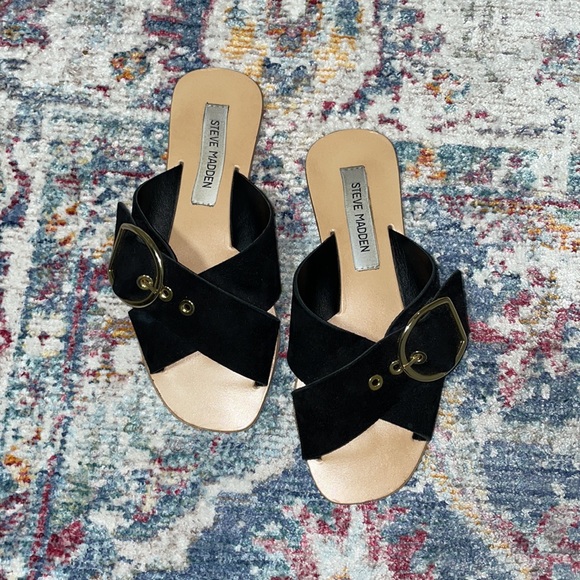 Black suede with gold bucket strap sandals - Picture 4 of 7